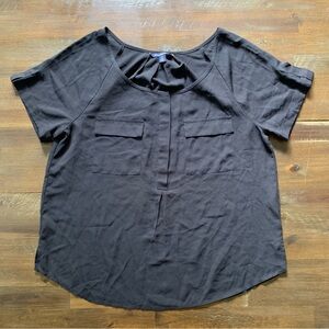 ✅ American Eagle black flowy blouse cuffed sleeves with faux pockets